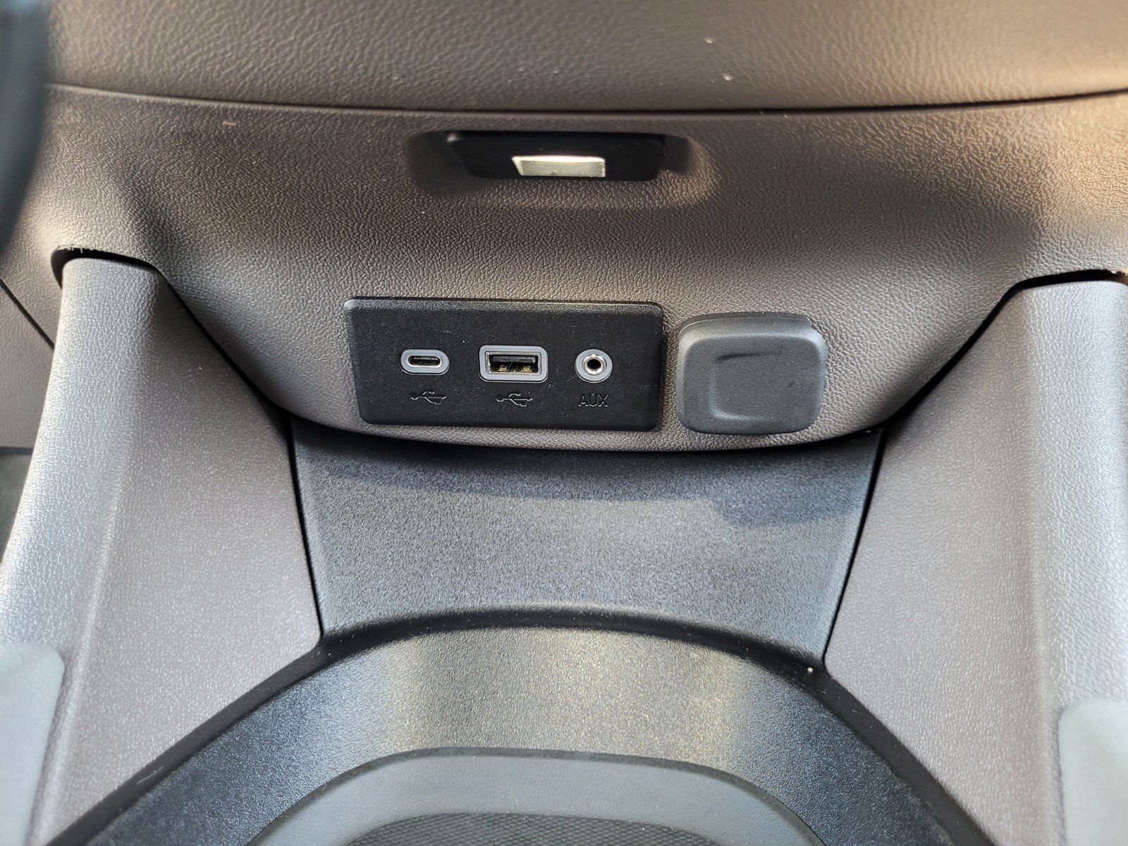 Used 2023 Chevrolet Malibu LS FWD image 20