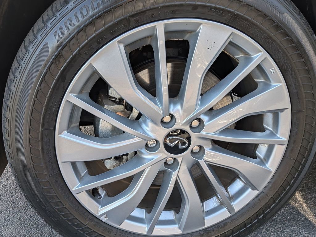 Used 2025 INFINITI QX50 Pure image 28