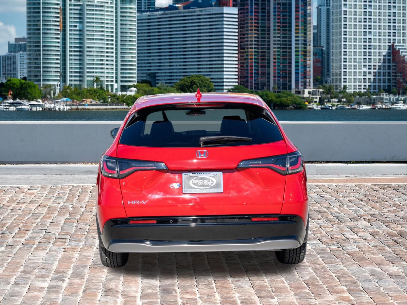 Certified 2024 Honda HR-V EX-L image 6