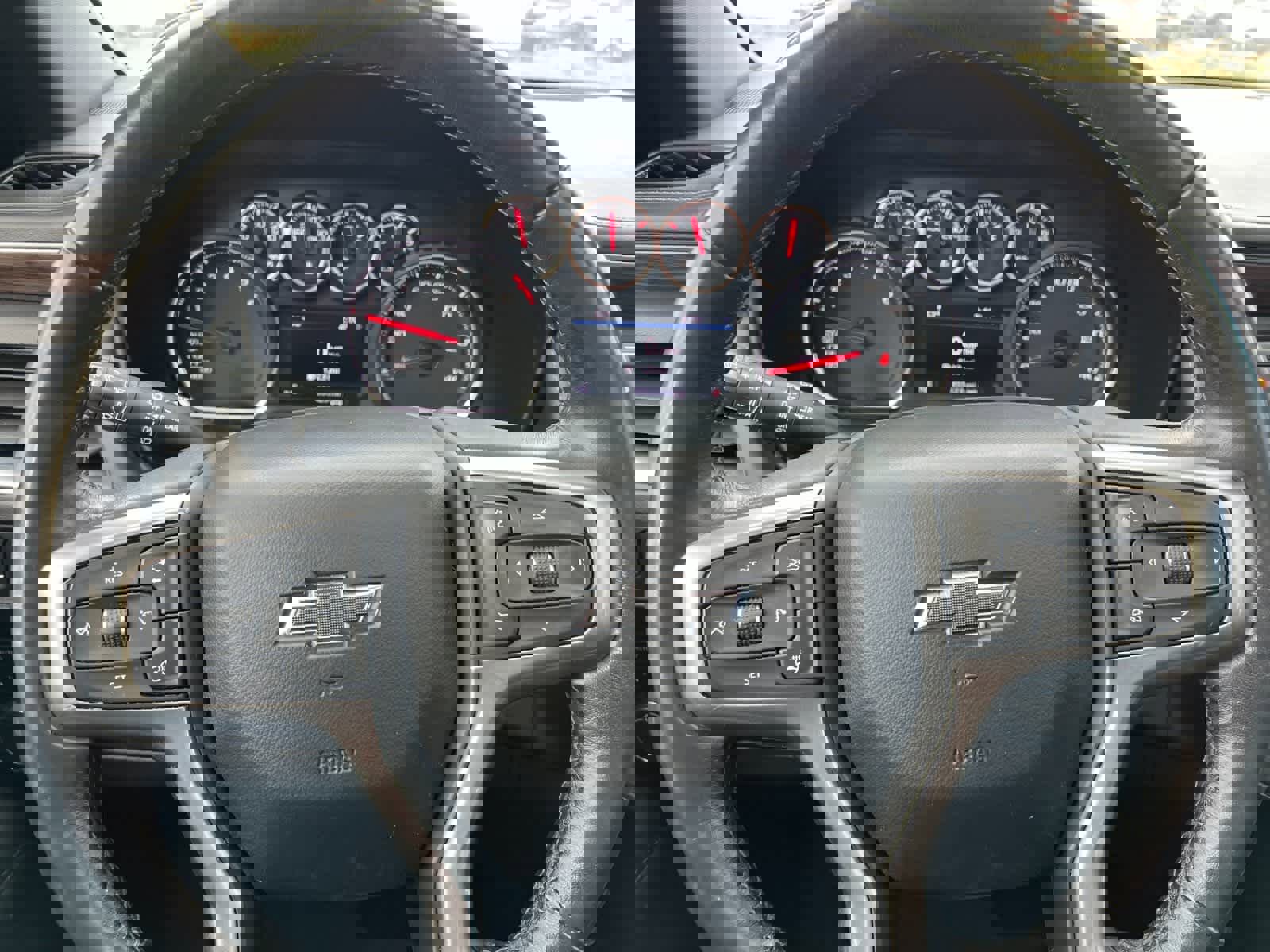 Used 2021 Chevrolet Tahoe Z71 w/ Z71 Signature Package image 24