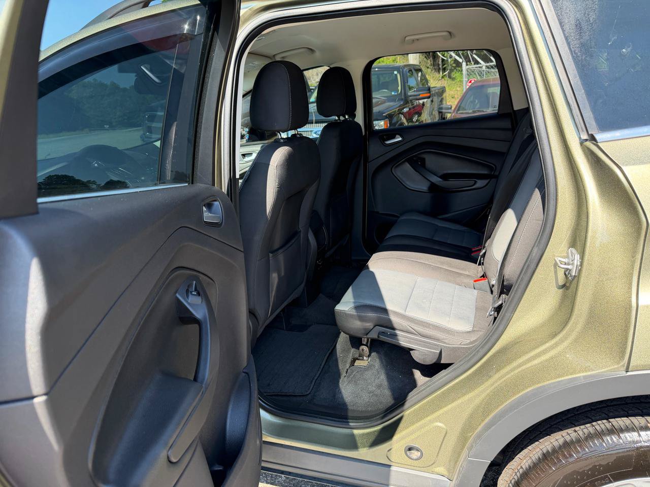 Used 2013 Ford Escape SE AWD/4WD image 19