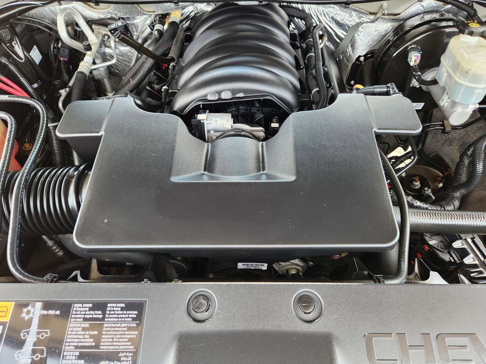 Used 2016 Chevrolet Suburban LT RWD image 24