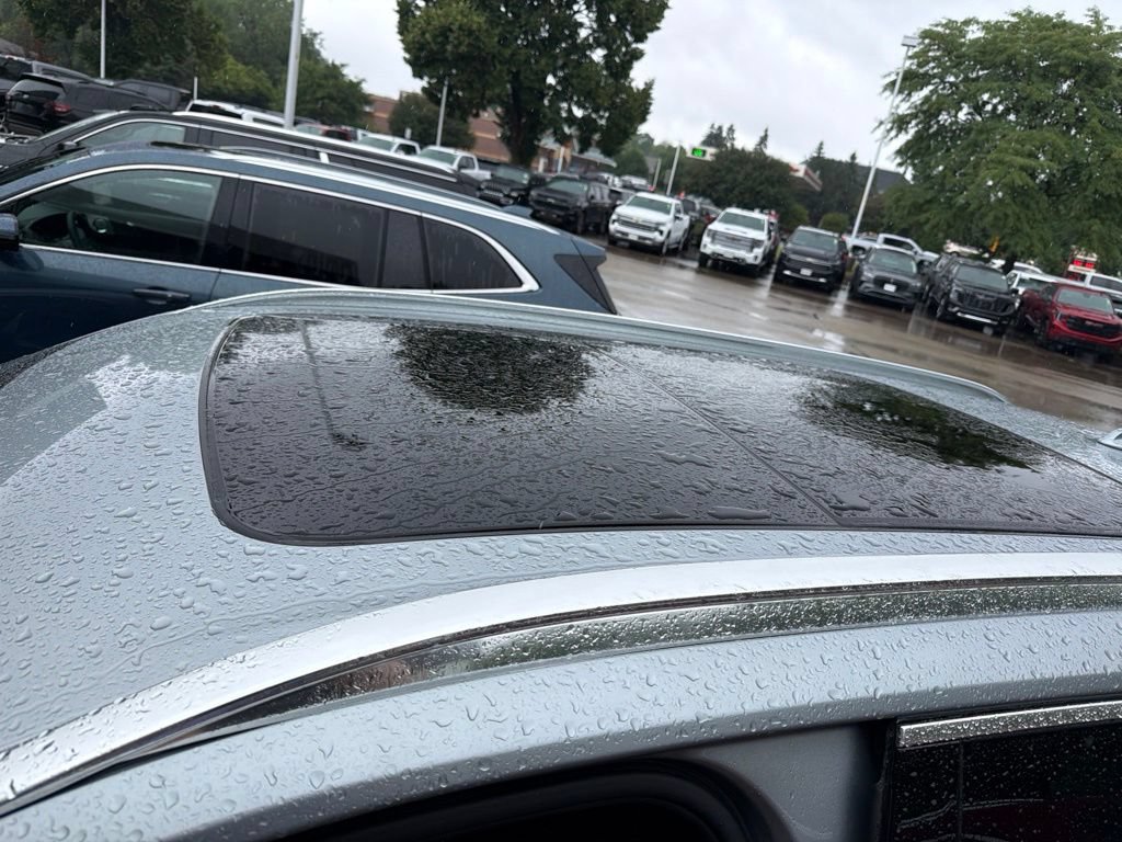 Used 2019 Volvo XC90 T6 R-Design w/ Advanced Package AWD/4WD image 10