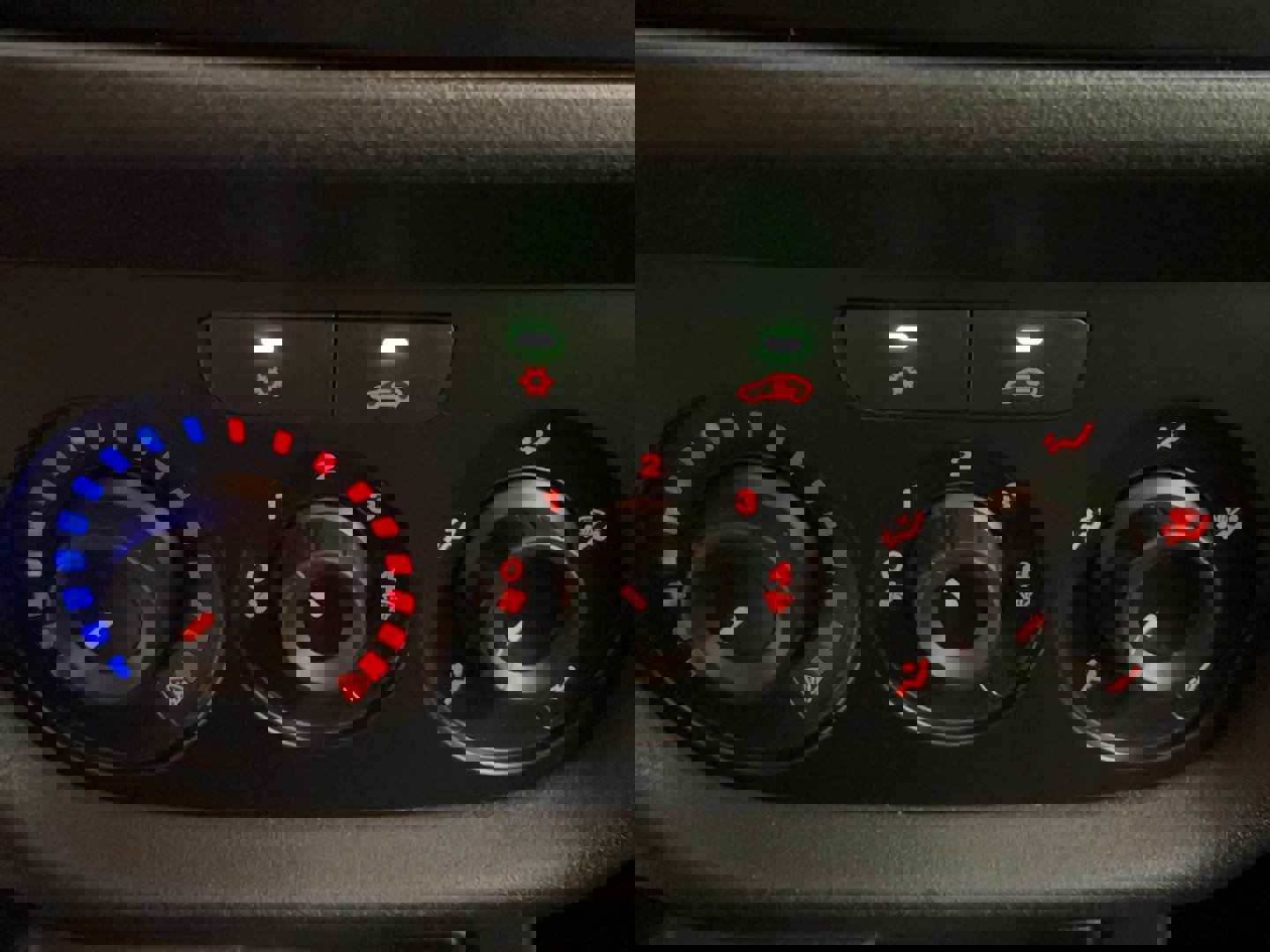 Used 2022 RAM ProMaster City Tradesman image 14