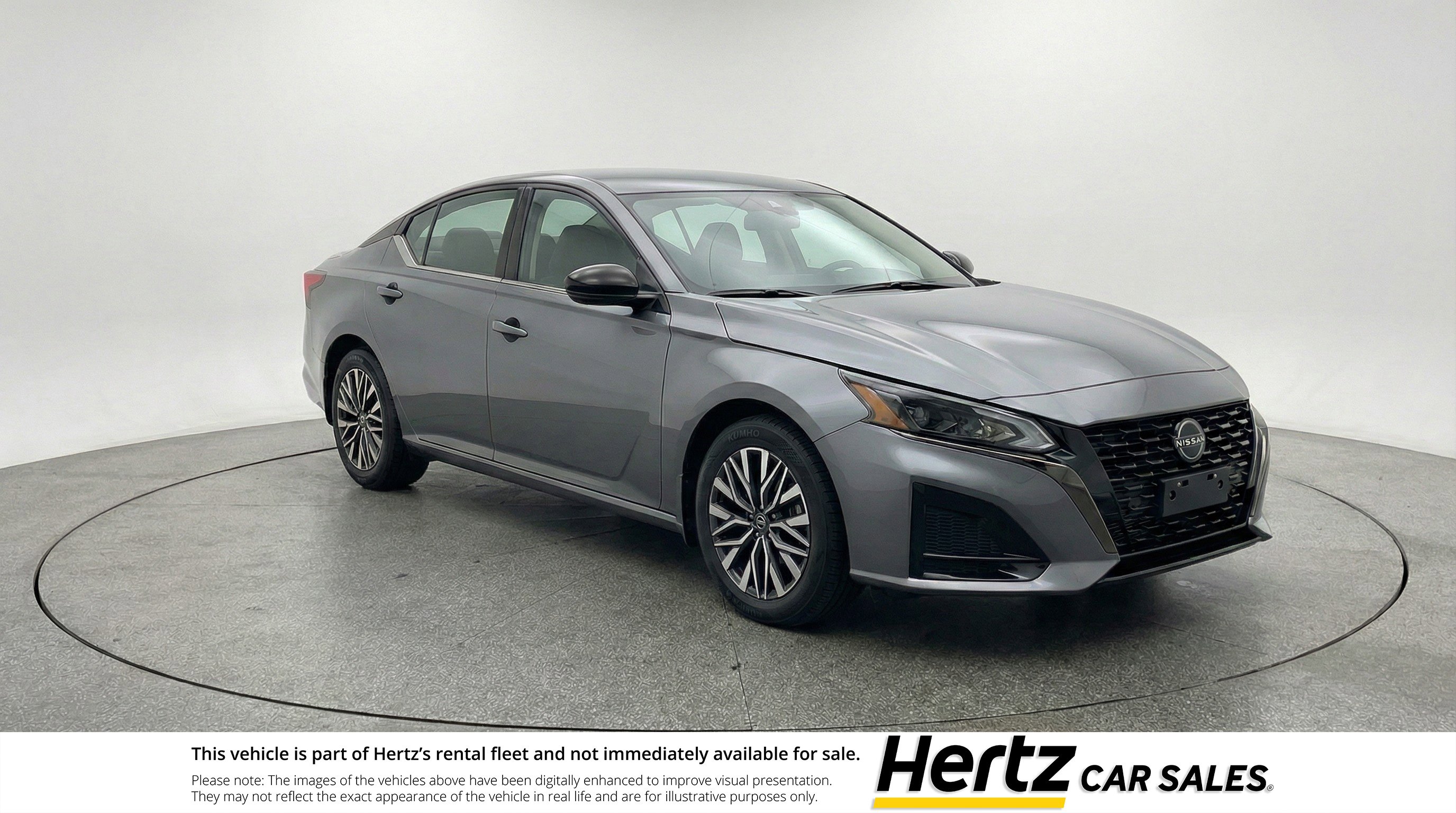 Used 2025 Nissan Altima 2.5 SV image 1