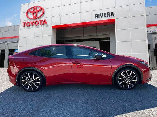 Certified 2026 Toyota Prius Plug-In Hybrid FWD image 8