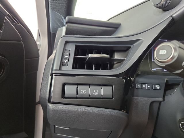 New 2025 Lexus ES 300h w/ Luxury Package image 29