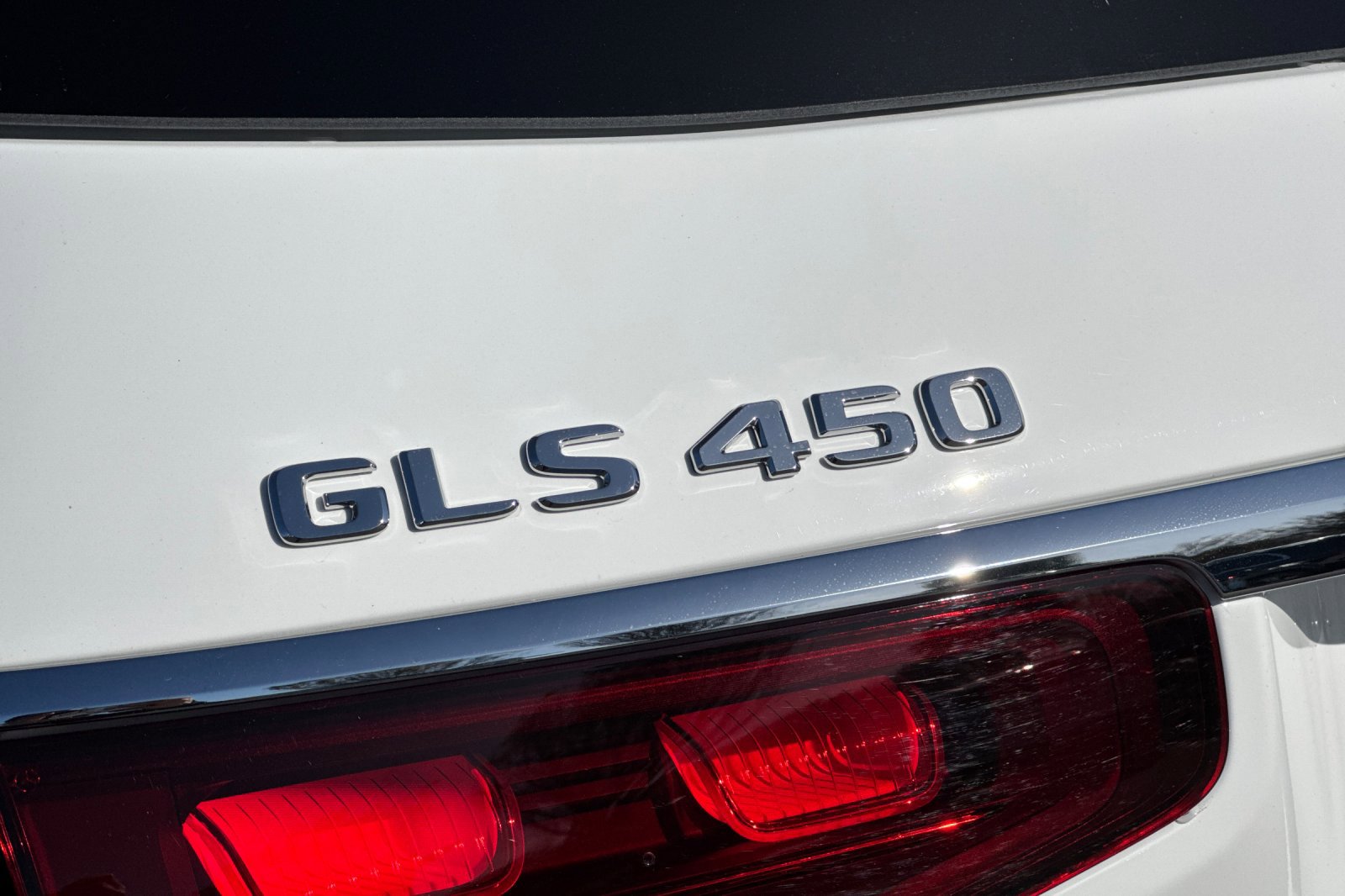 New 2026 Mercedes-Benz GLS 450 4MATIC image 28