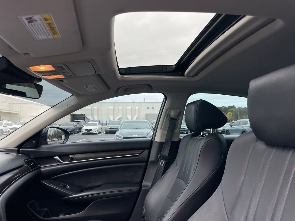 Certified 2021 Honda Accord Touring image 29