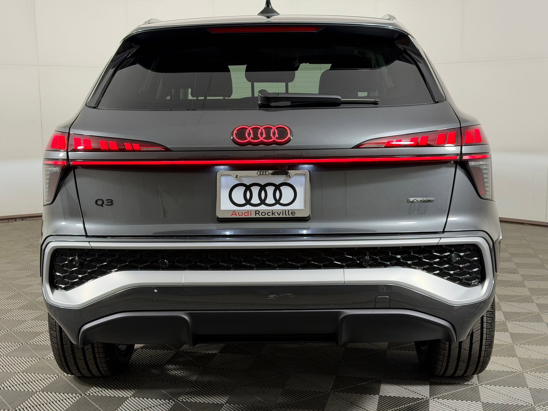 New 2026 Audi Q3 quattro 2.0T image 10