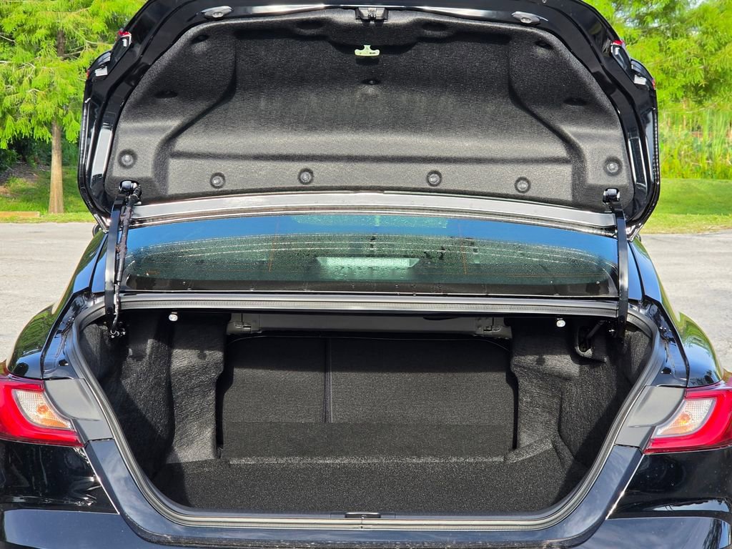 New 2026 Toyota Camry SE w/ Convenience Package FWD image 29