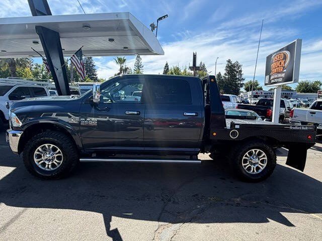 Used 2018 RAM 3500 Laramie w/ Protection Group AWD/4WD image 3