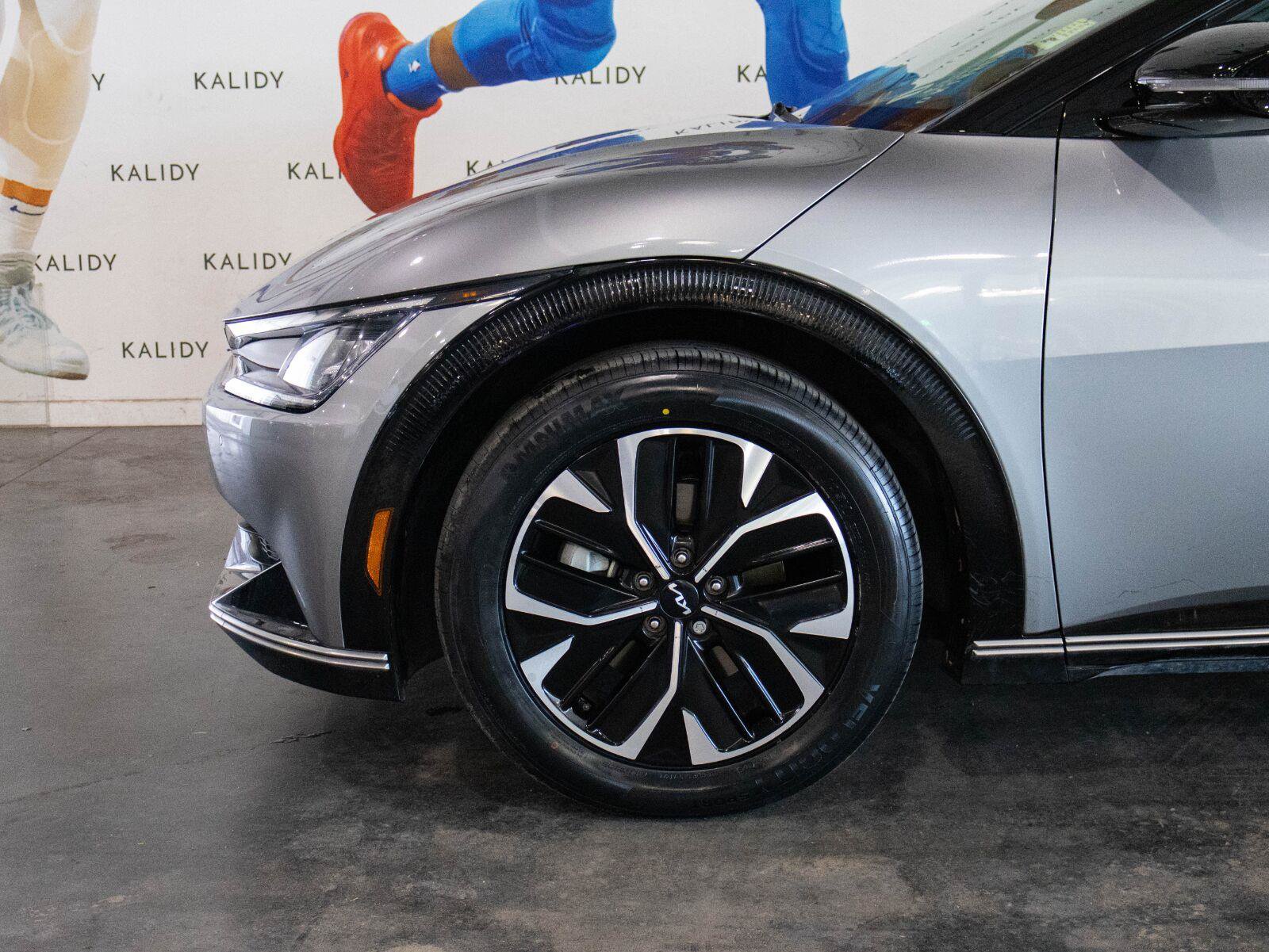 Used 2023 Kia EV6 Wind RWD image 16