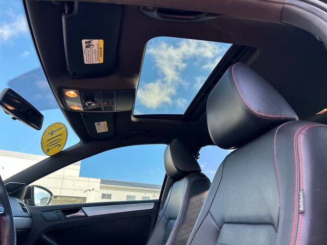 Used 2014 Volkswagen Jetta GLI Autobahn image 28