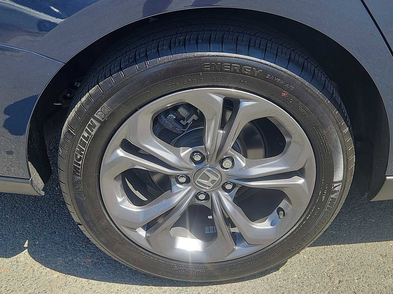 Used 2024 Honda Accord EX image 8