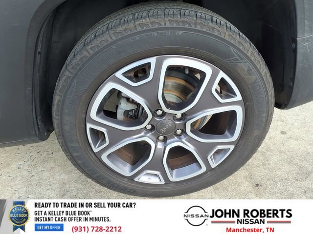Used 2016 Jeep Renegade Limited image 24