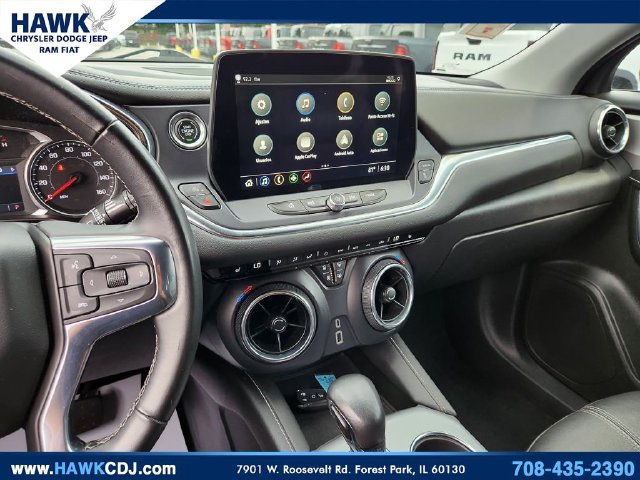 Used 2023 Chevrolet Blazer LT FWD image 21