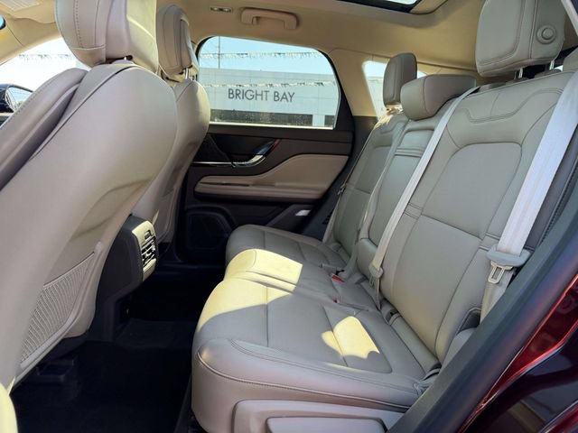 Used 2020 Lincoln Corsair AWD w/ Premium Package image 14