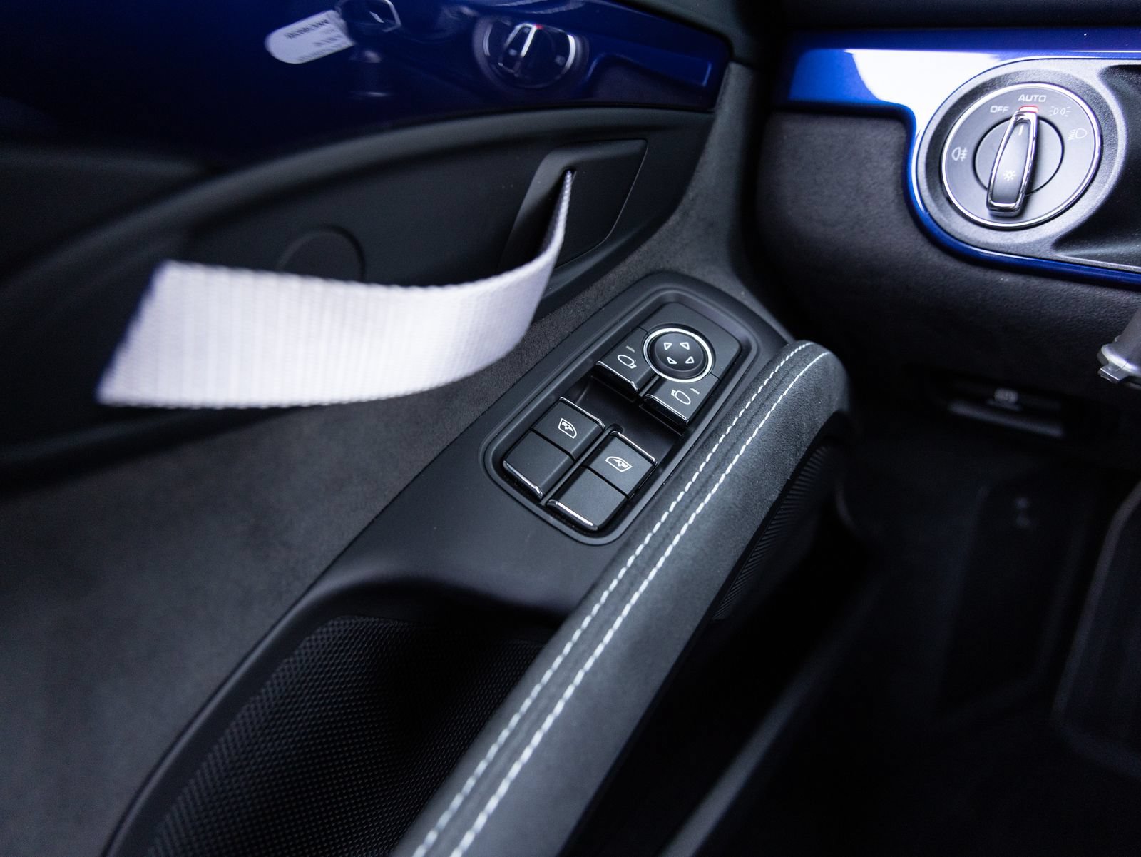 Certified 2021 Porsche 718 Cayman GT4 RWD image 21