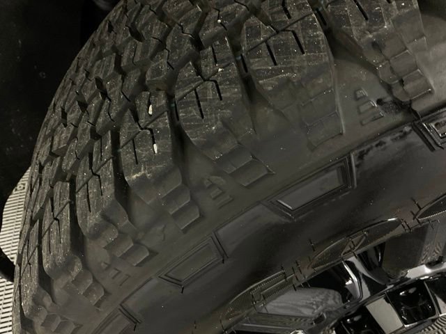 Used 2026 GMC Sierra 3500 AT4 w/ AT4 Premium Plus Package AWD/4WD image 46