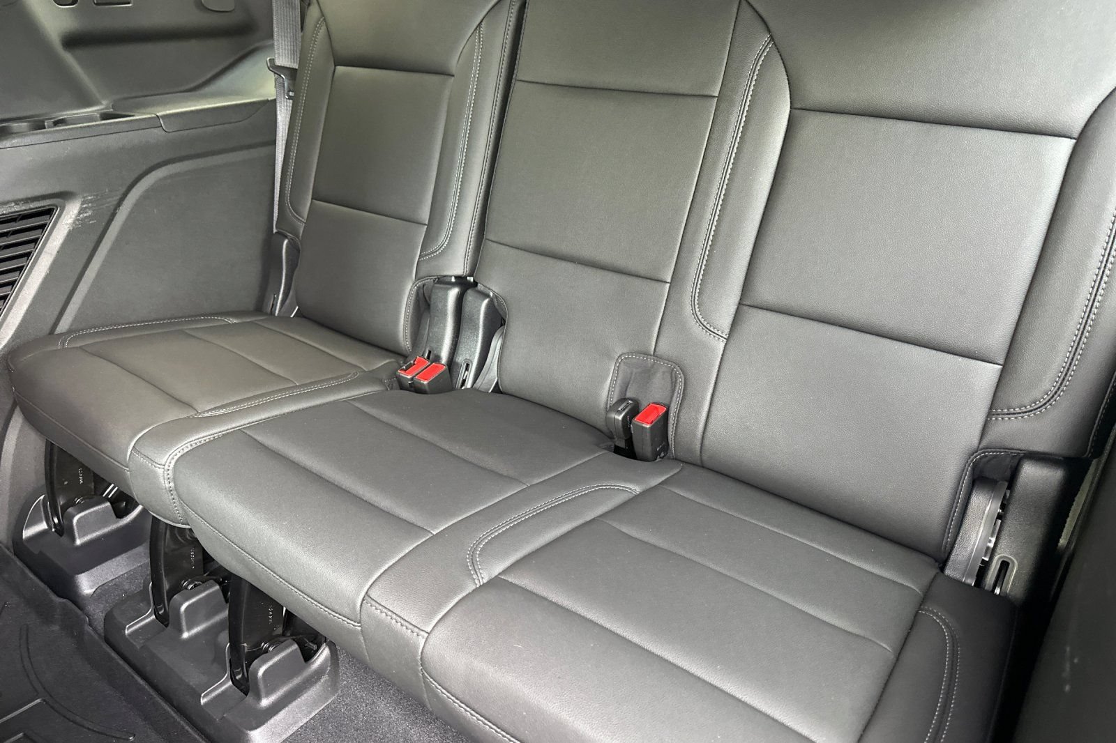 Used 2021 Chevrolet Tahoe Z71 AWD/4WD image 15
