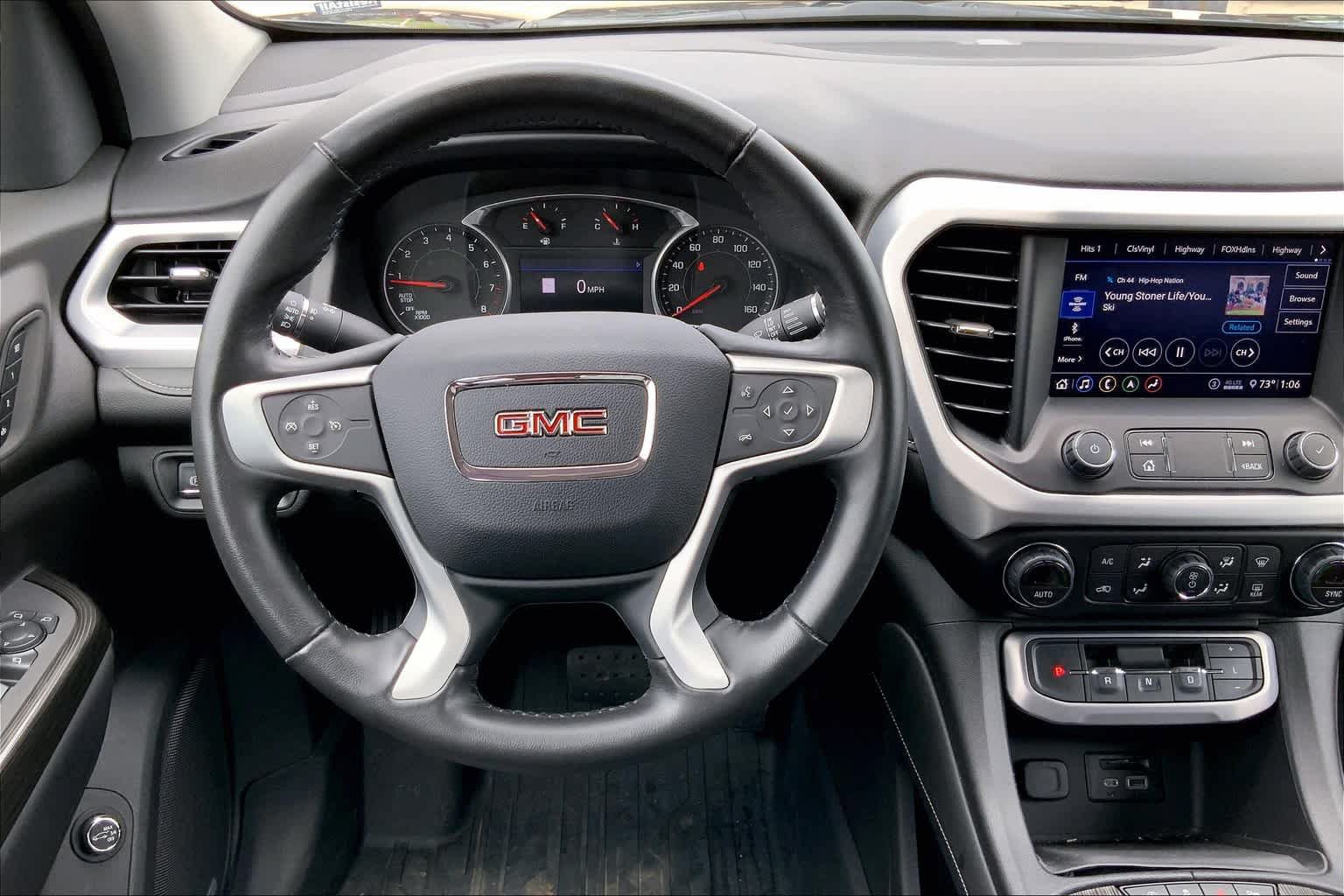Used 2020 GMC Acadia SLT w/ Premium Package FWD image 6