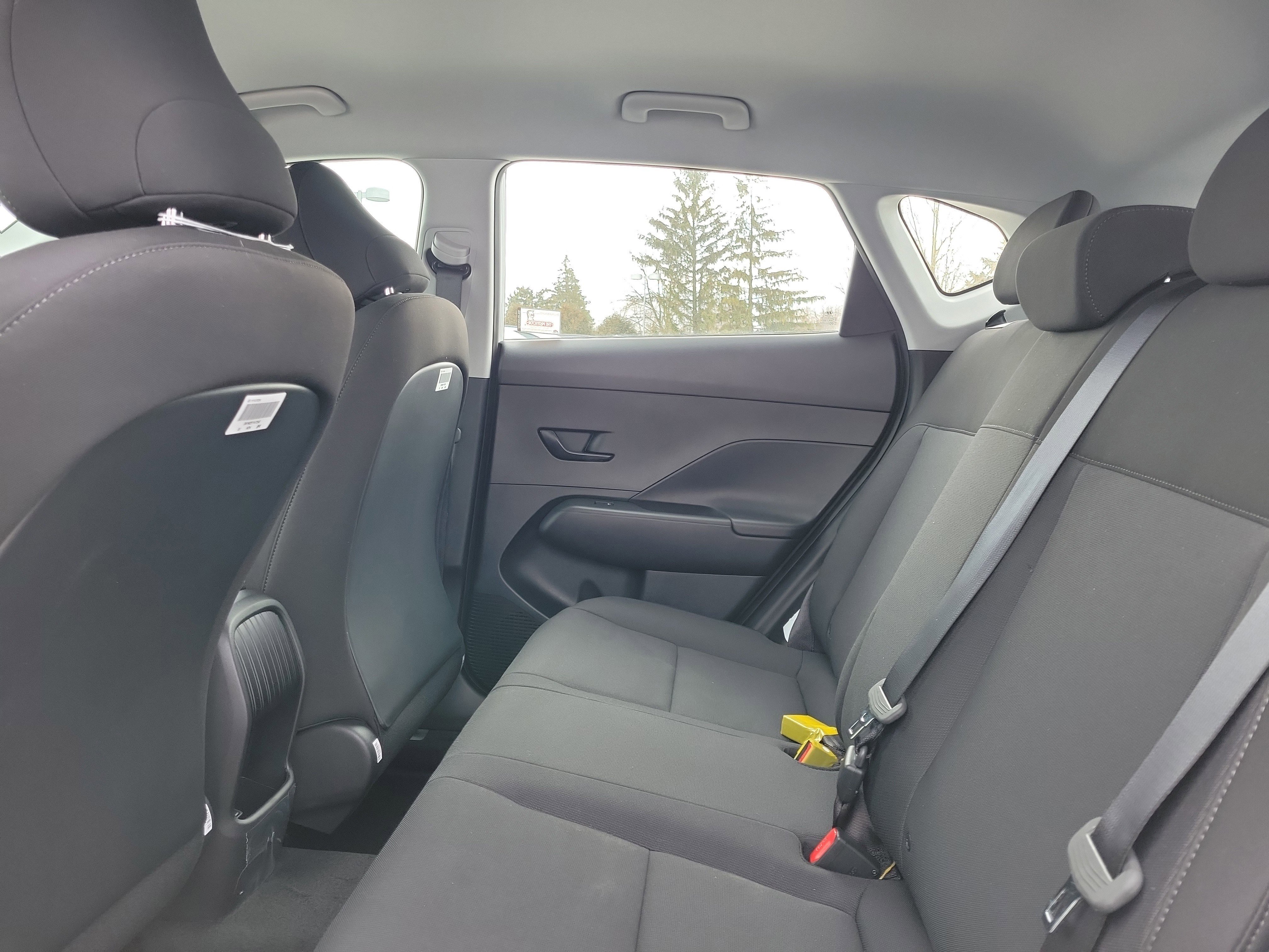 New 2026 Hyundai Kona SE image 11