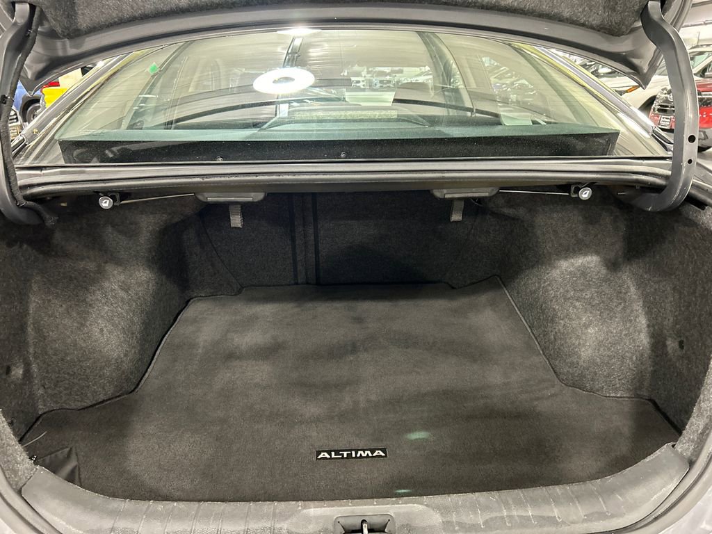 Used 2019 Nissan Altima 2.5 SL FWD image 26