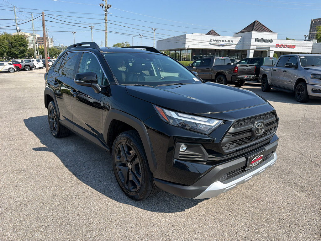 Used 2024 Toyota RAV4 Adventure AWD/4WD image 3