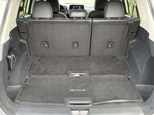 Used 2023 Nissan Rogue SL w/ SL Premium Package image 22