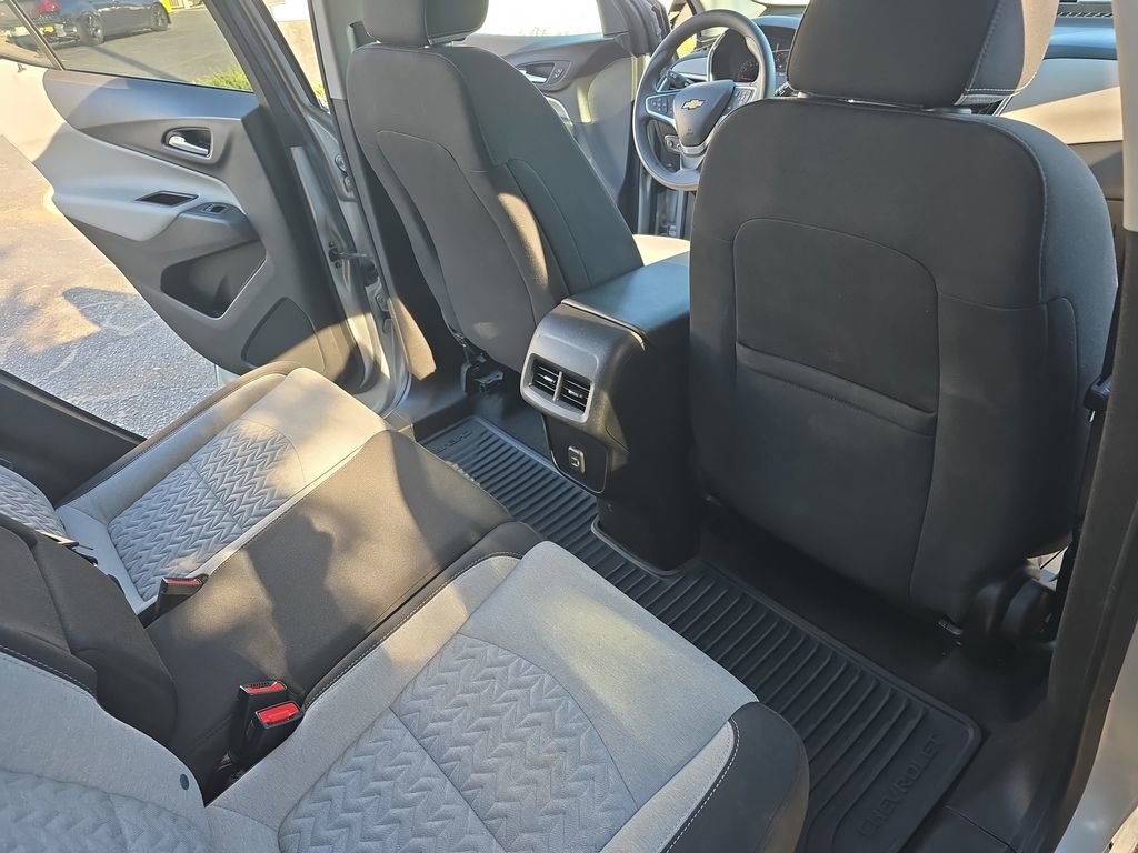 Used 2022 Chevrolet Equinox LT image 11