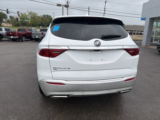 Used 2024 Buick Enclave Premium image 18
