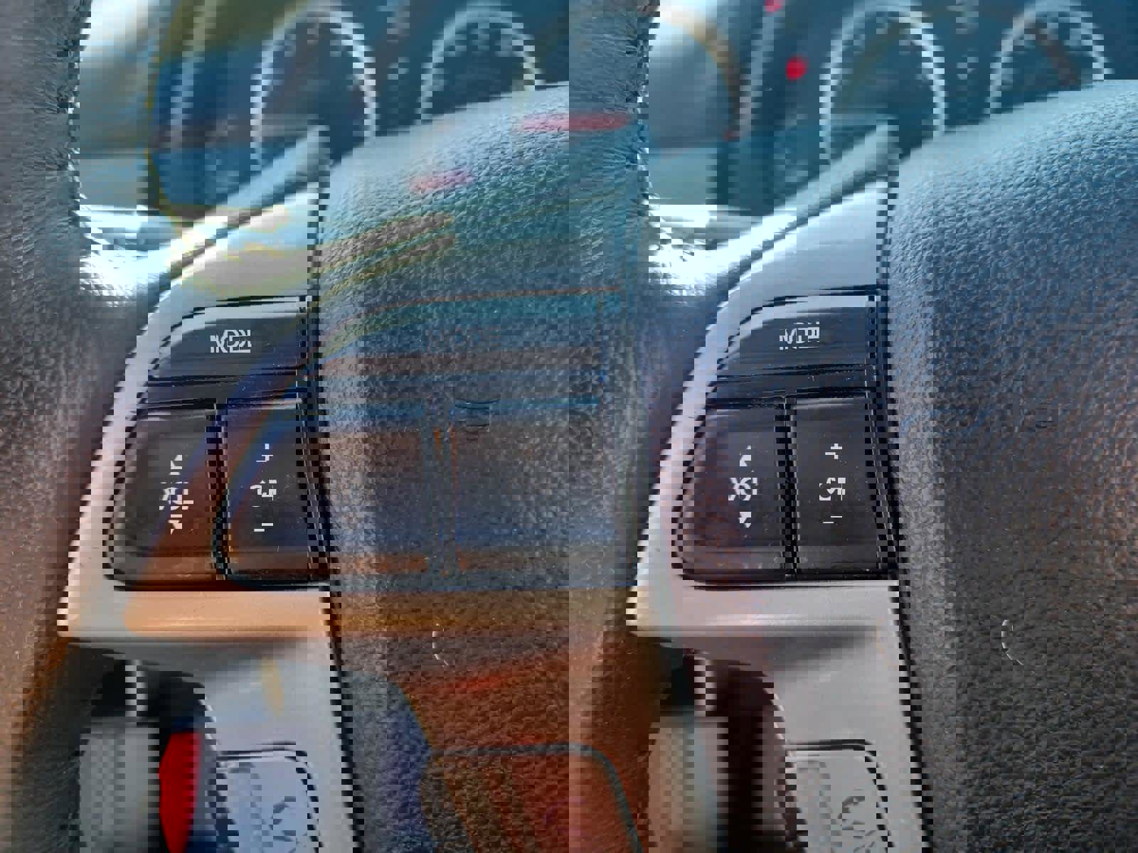 Used 2012 Honda Accord EX-L image 16