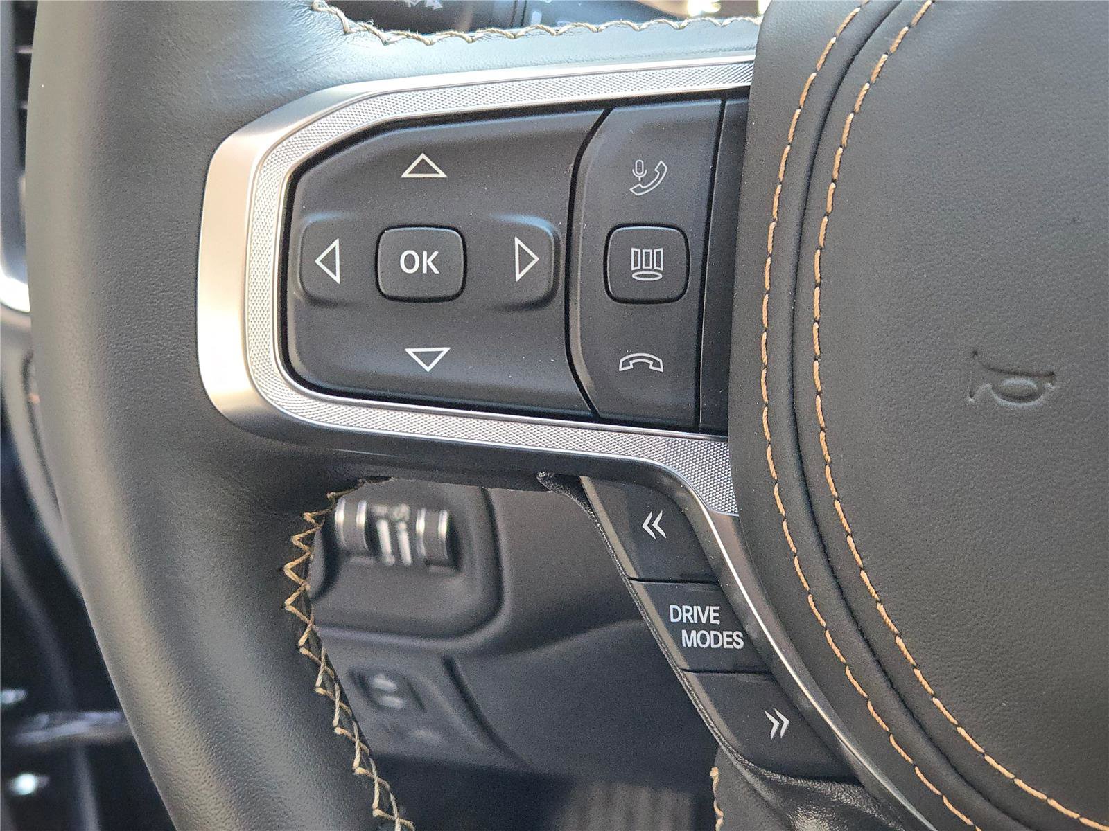 New 2026 RAM 1500 Tungsten w/ Trailer Tow Group image 34