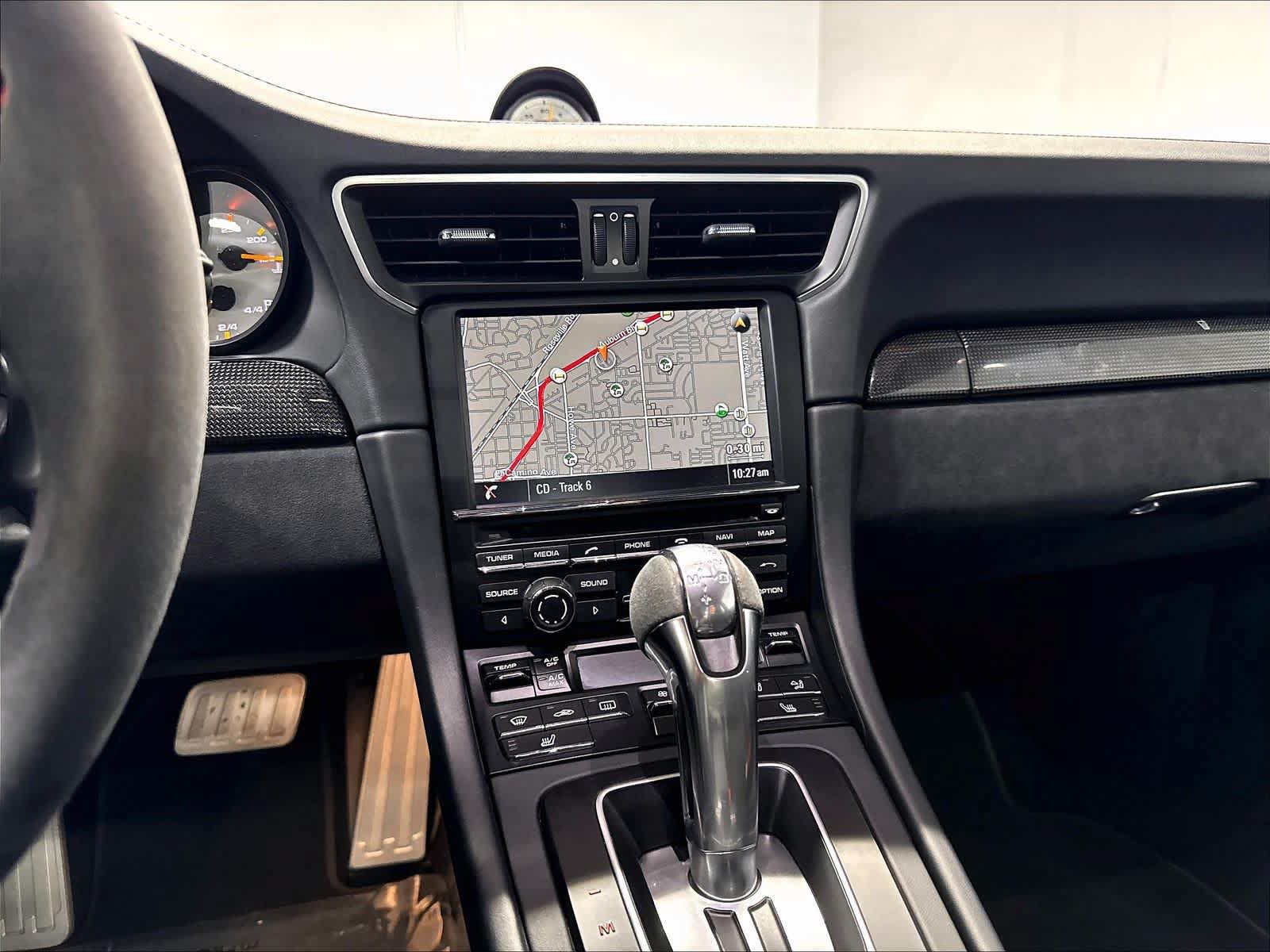 Used 2015 Porsche 911 GT3 RWD image 10