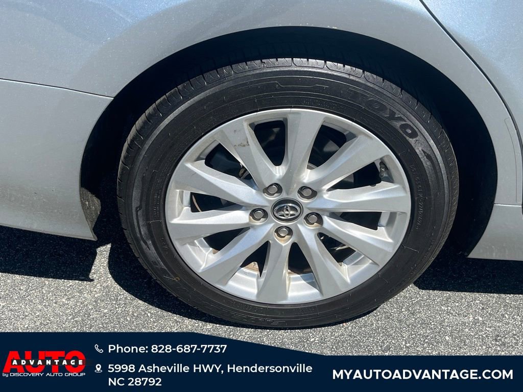 Used 2018 Toyota Camry LE FWD image 29