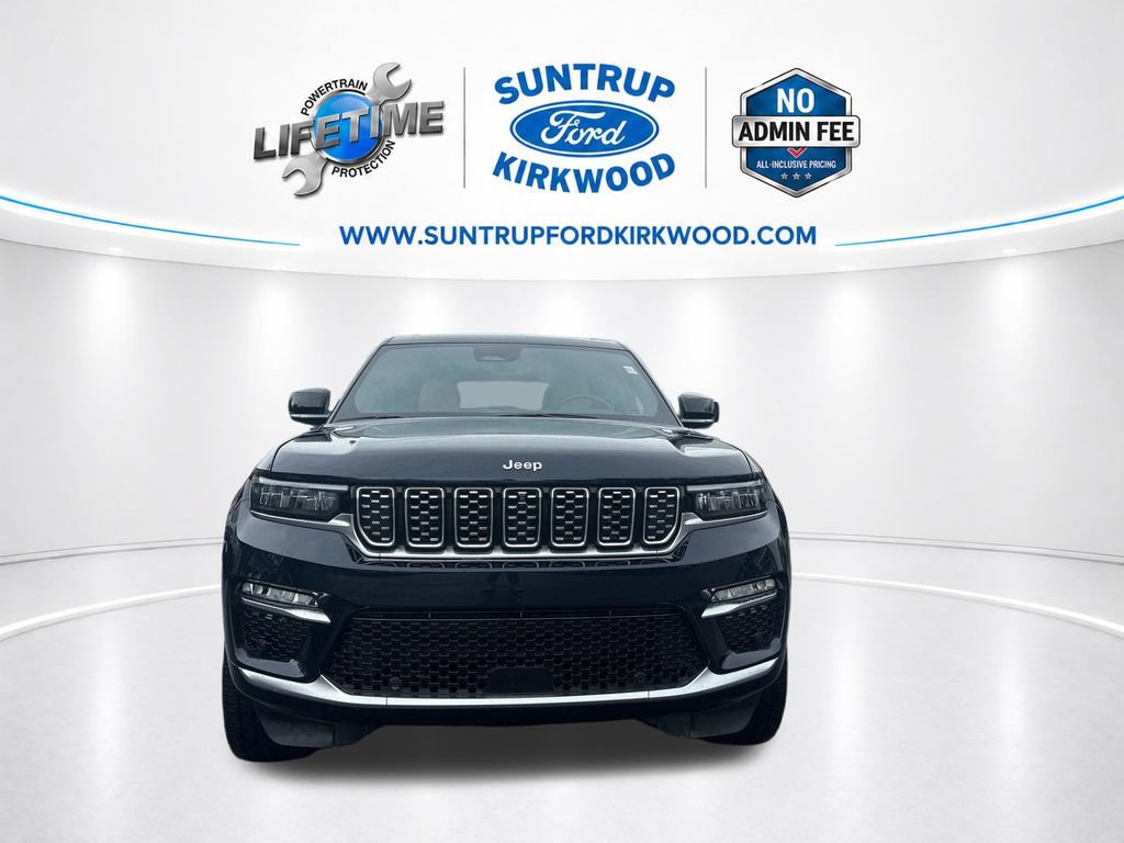 Used 2024 Jeep Grand Cherokee Summit AWD/4WD image 10