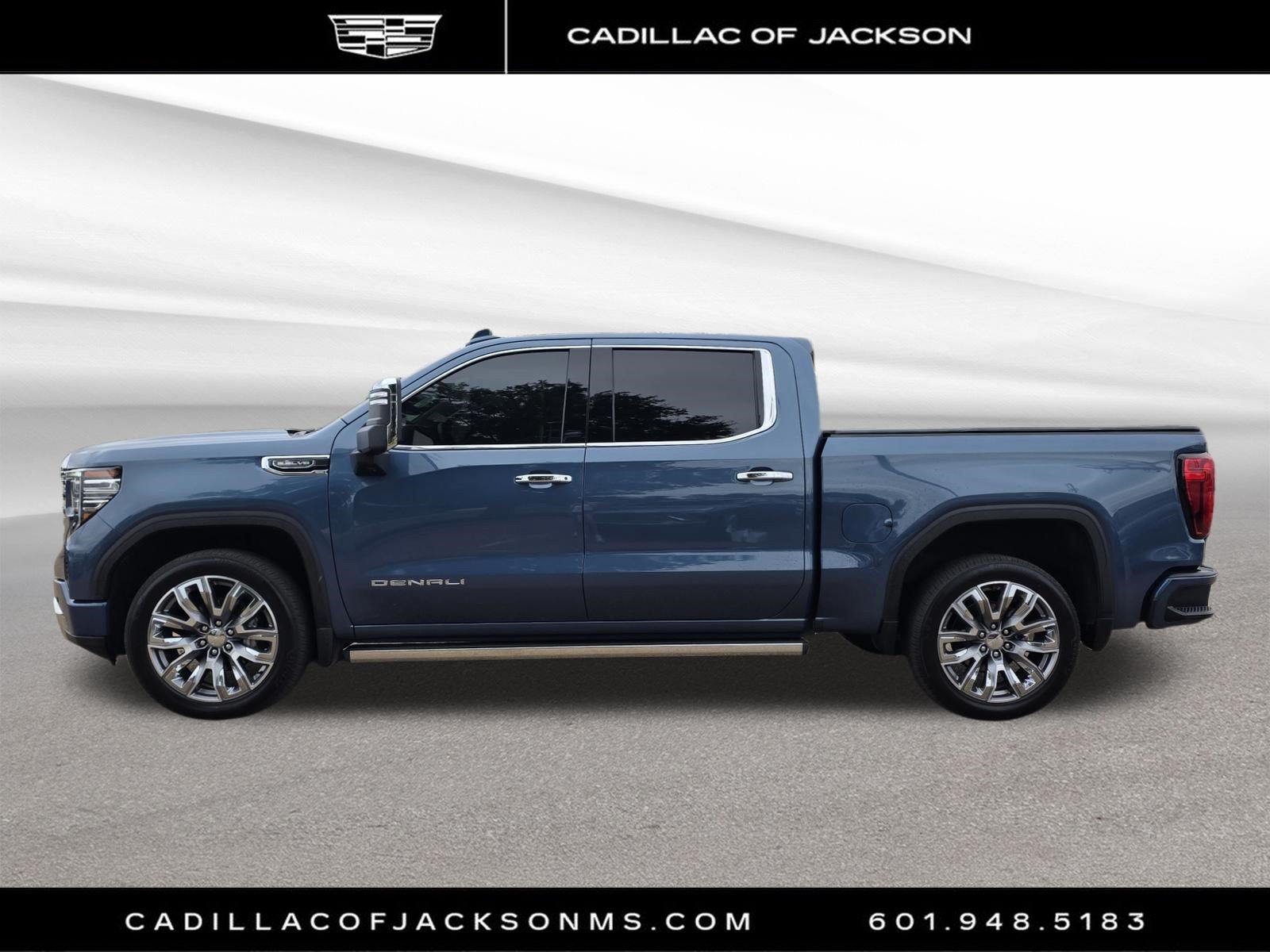 Used 2026 GMC Sierra 1500 Denali w/ Denali Reserve Package AWD/4WD image 8