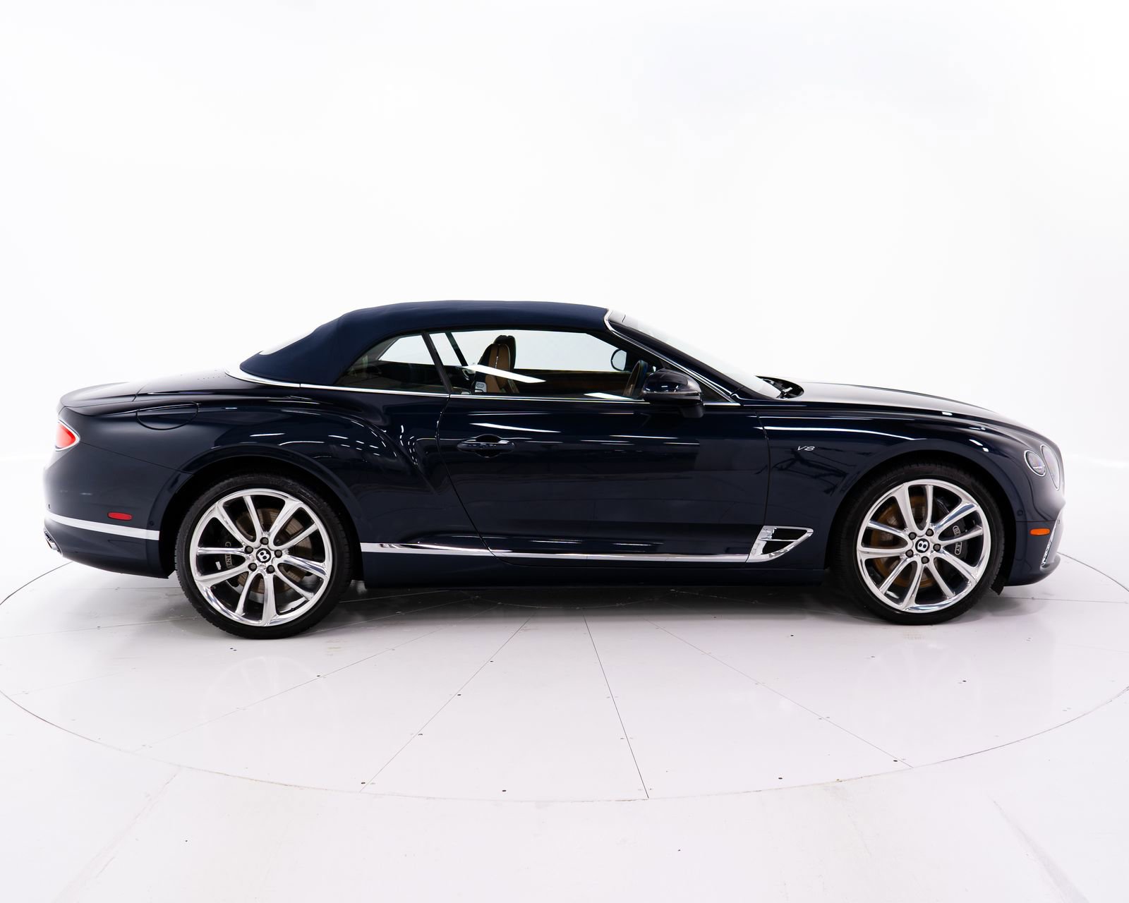 Used 2021 Bentley Continental GT AWD/4WD image 15