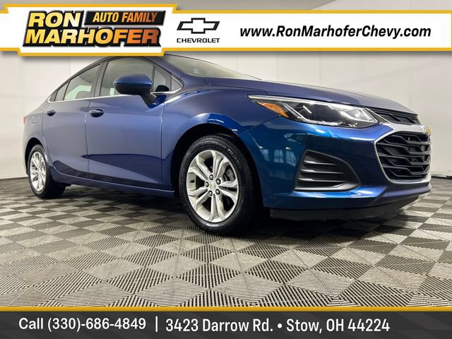 Used 2019 Chevrolet Cruze LT w/ Convenience Package FWD image 1