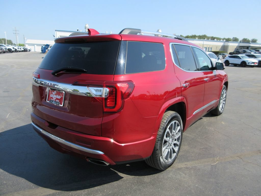 Certified 2021 GMC Acadia Denali w/ Denali Ultimate Package AWD/4WD image 6