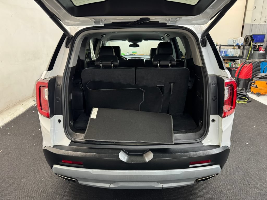 Used 2023 GMC Acadia SLT AWD/4WD image 6