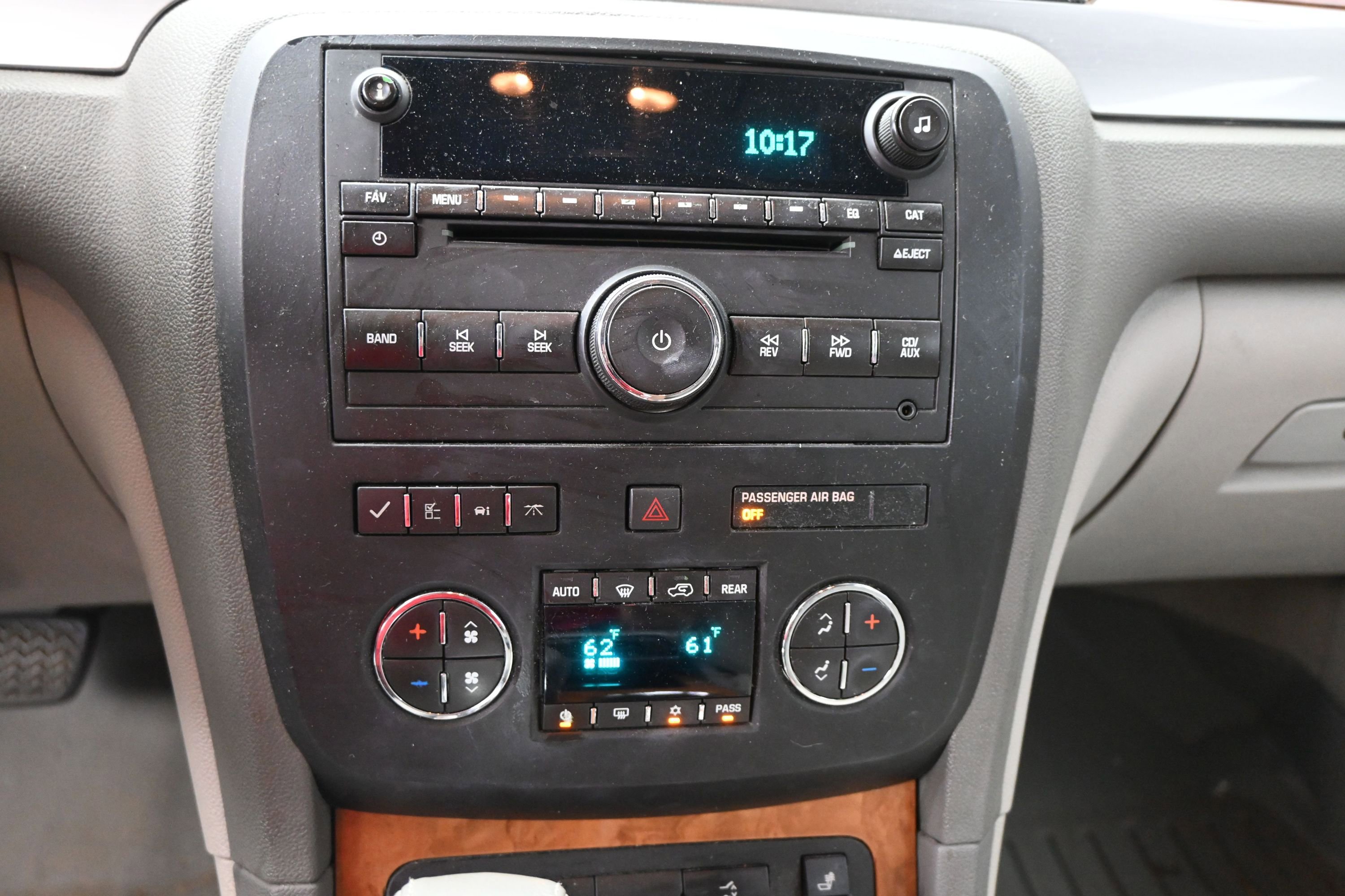 Used 2012 Buick Enclave Leather FWD image 29