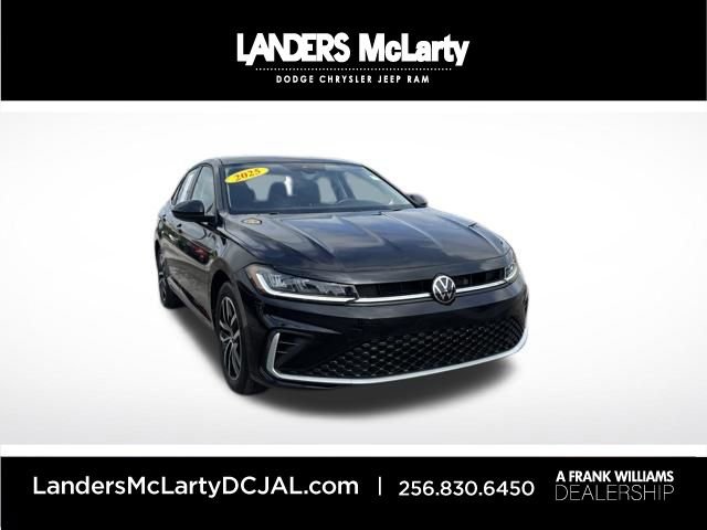Used 2025 Volkswagen Jetta SE FWD video 1
