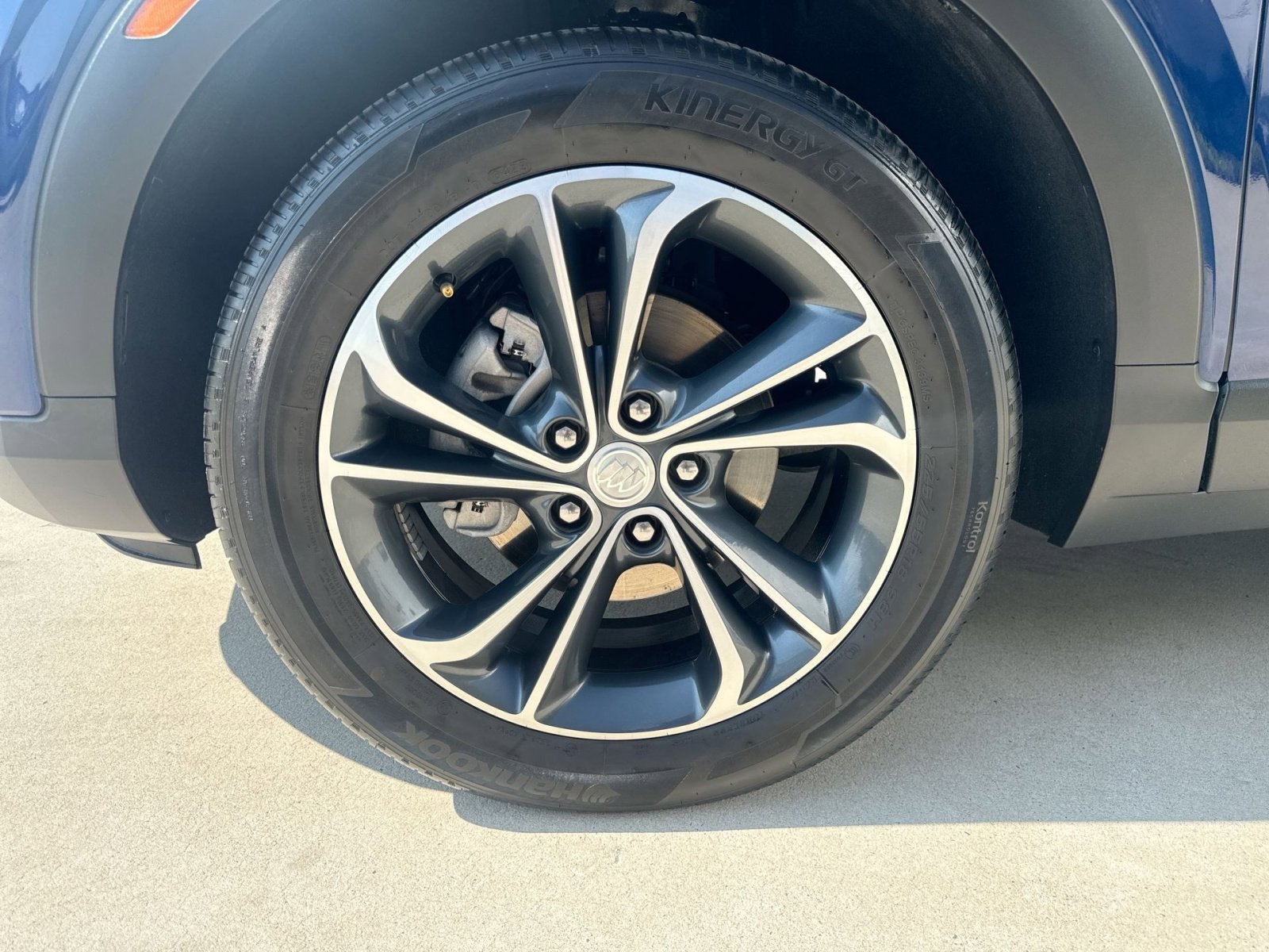 Used 2023 Buick Encore GX Select w/ Safety Package II FWD image 12