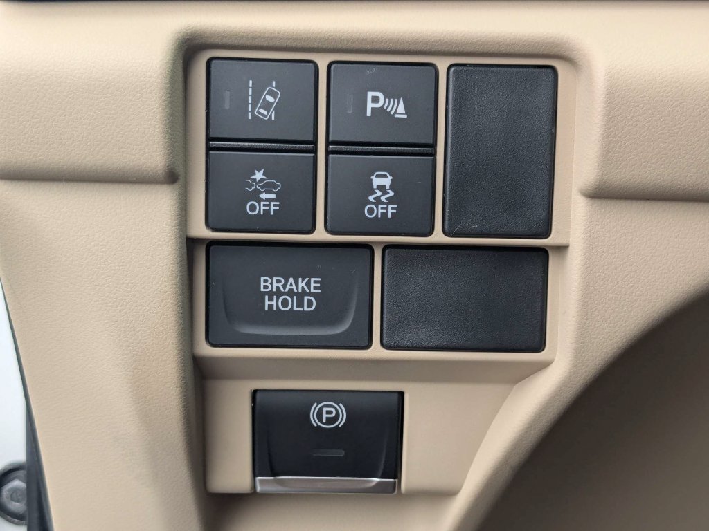 Used 2021 Acura RDX w/ Technology Package FWD image 32