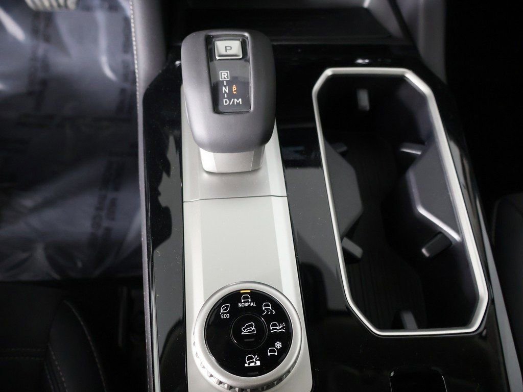 New 2026 Mitsubishi Outlander SE image 52