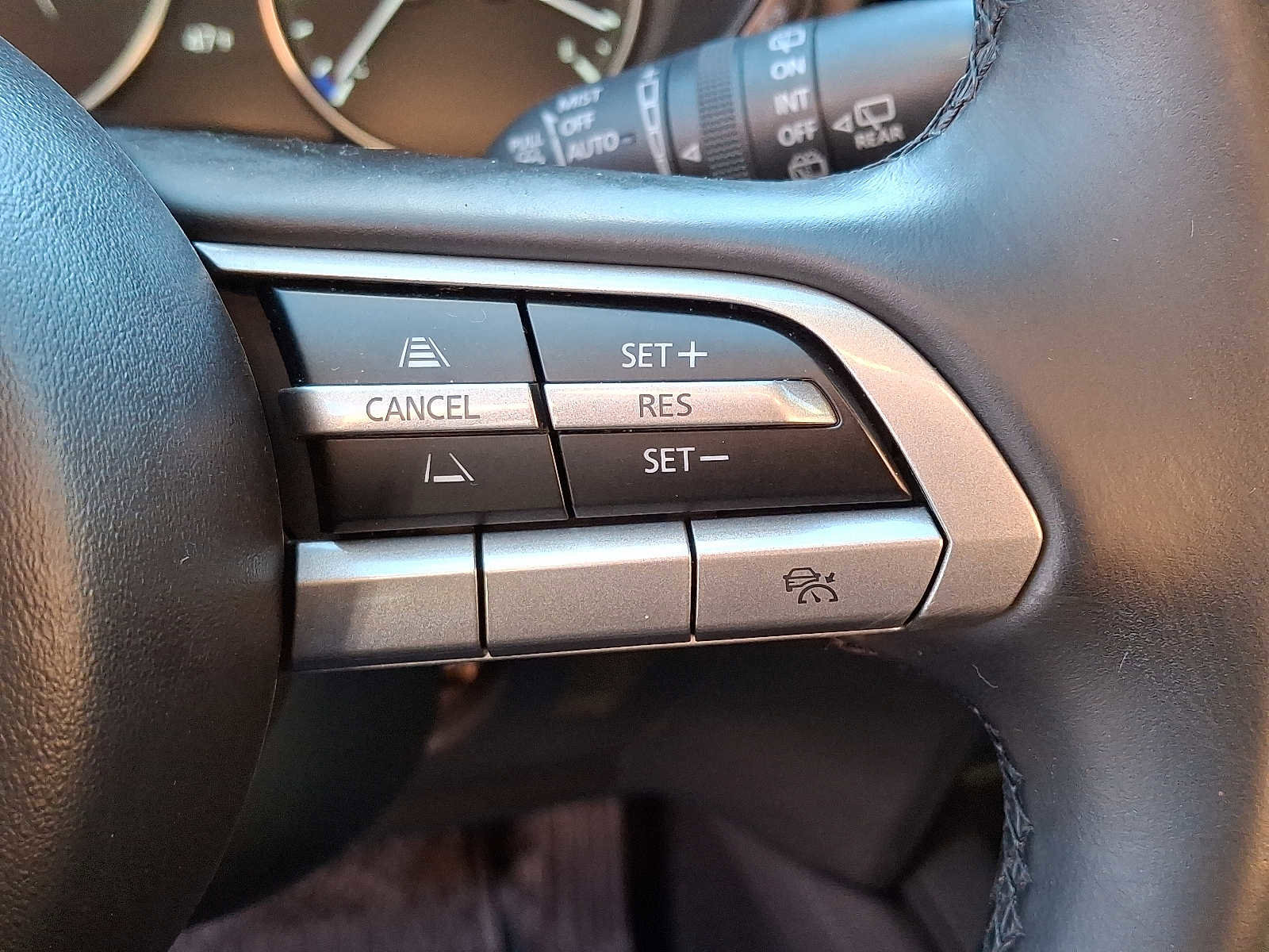 Used 2023 MAZDA CX-30 AWD 2.5 S w/ Select Package image 22