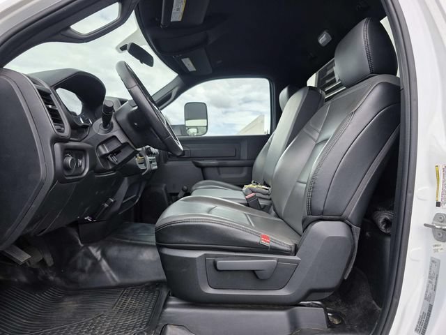 Used 2022 RAM 5500 Tradesman RWD image 13