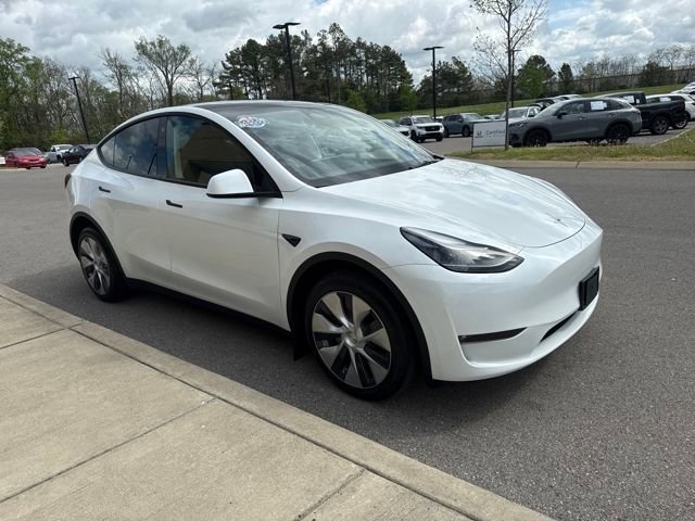 Used 2023 Tesla Model Y Long Range image 6